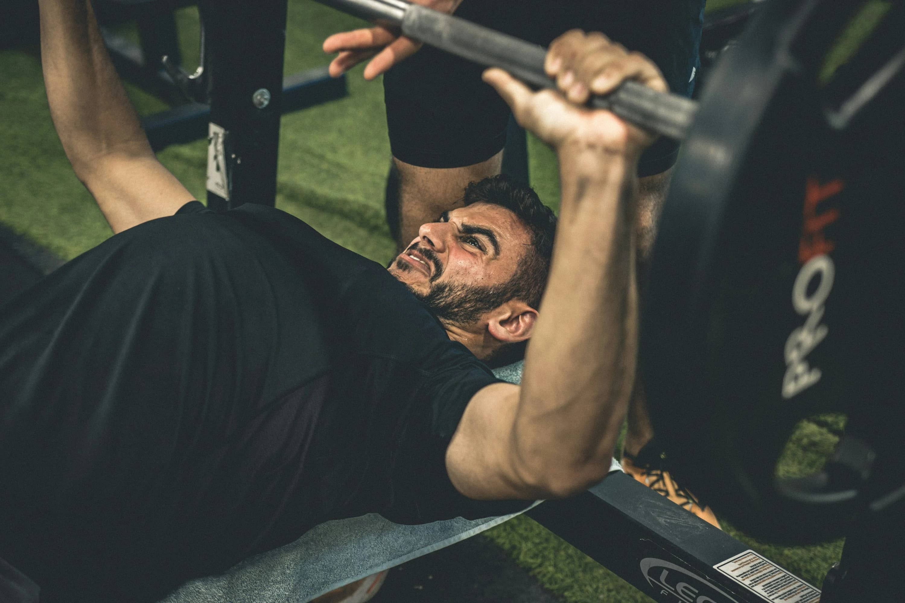 Trainingsvolumen: Wie viele Sätze reichen?