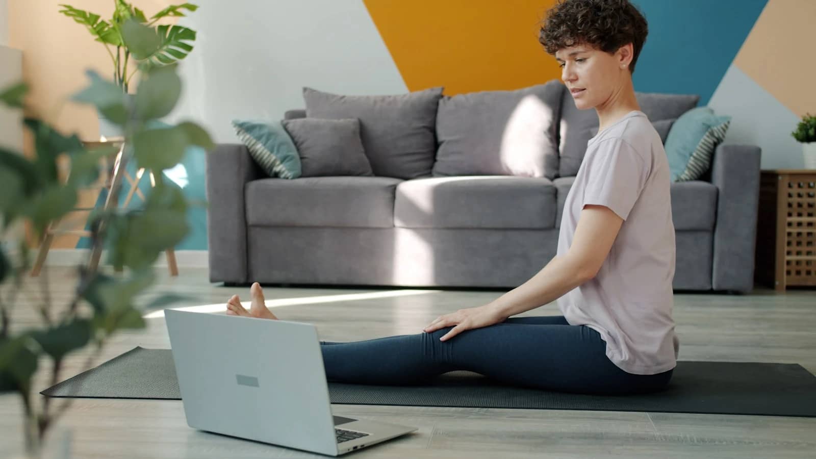 Exercise Snacks: 4-Wochen-Plan für volle Tage
